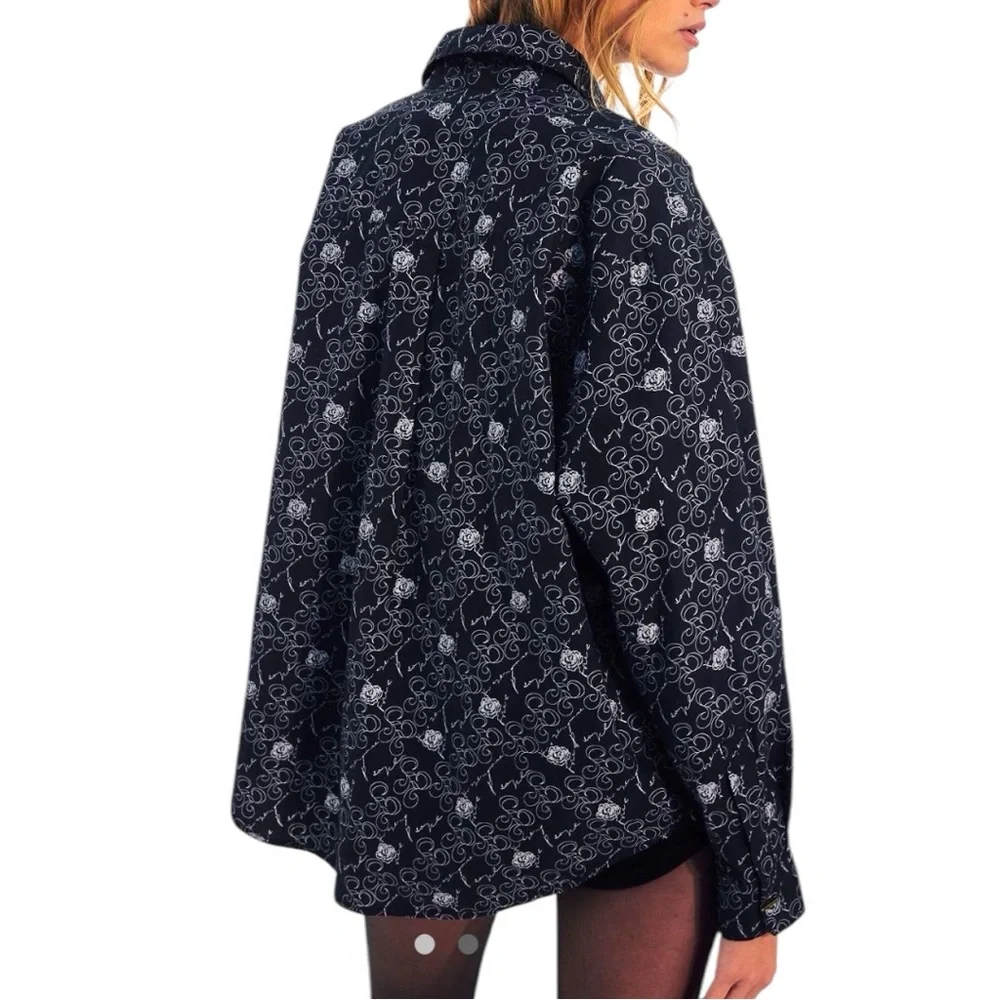 NEW FREE PEOPLE Monogrammed Oversized Button Front Shirt Size XS - Picture 3 of 3